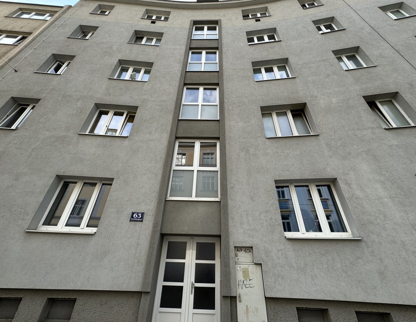 *Sanierungsbedürftiger Pärchenhit in absoluter Ruhelage bei Hernals* Ab sofort verfügbar!*