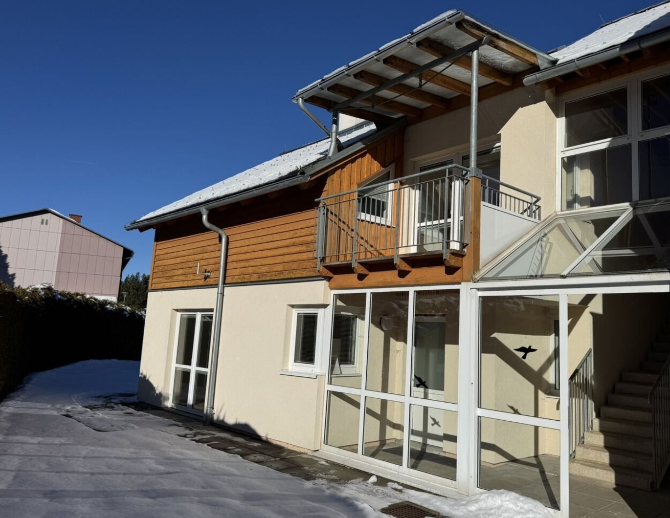 Zweitwohnsitzfähige 5 Zimmer Maisonettenwohnung mit 2 südseitigen Terrassen, Garage und Keller