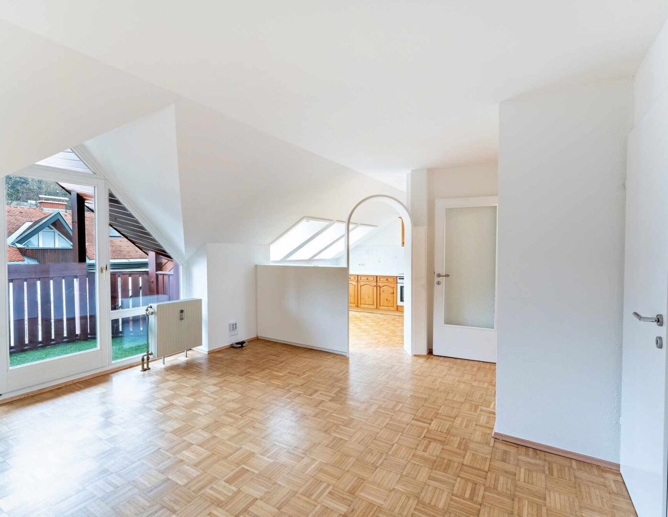 Einzugsbereite 2-Zimmer-Wohnung mit Balkon in ruhiger Wohnlage