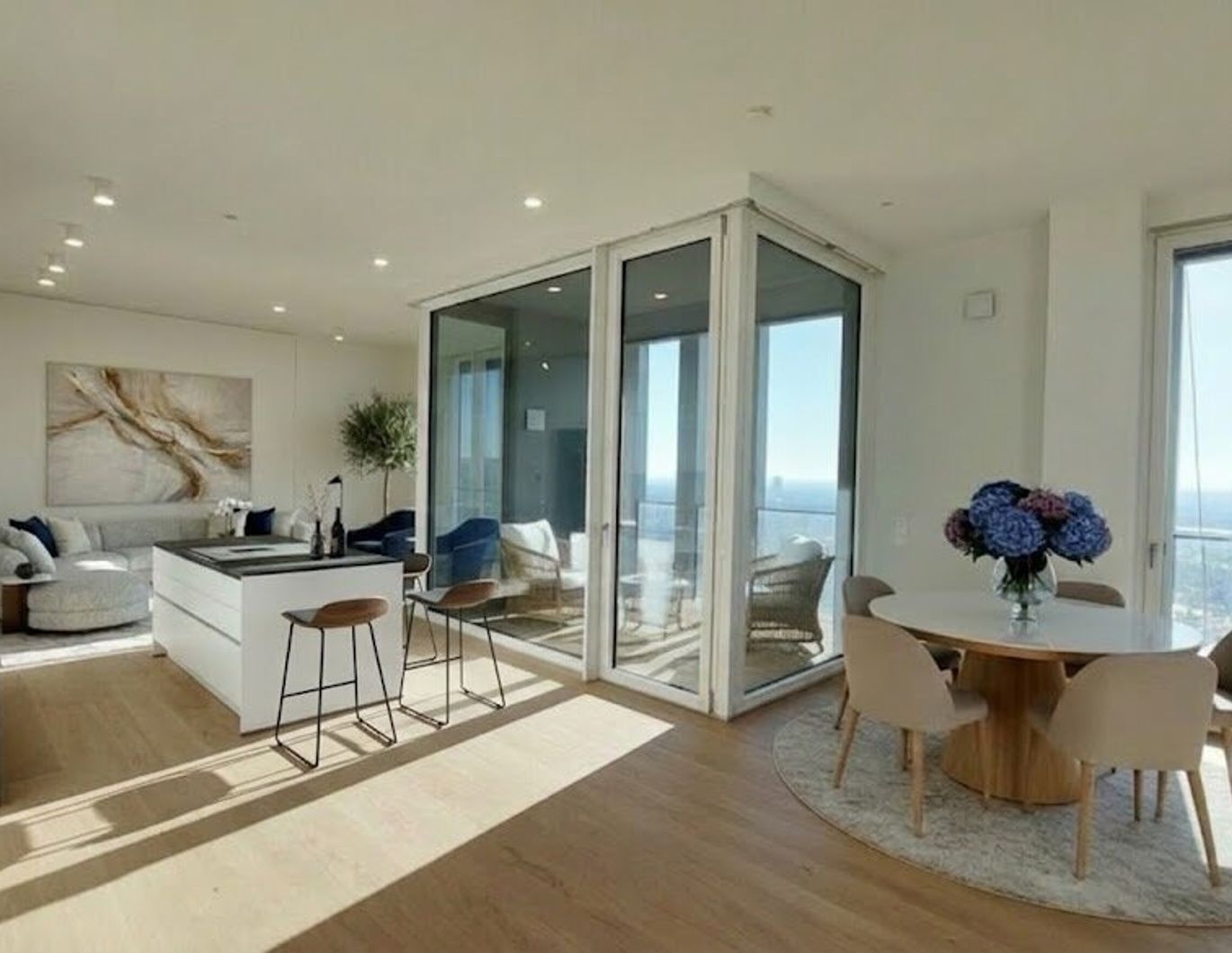 ***PENTHOUSE mit Blick zum KAHLENBERG *** 12 Minuten zum STEPHANSPLATZ