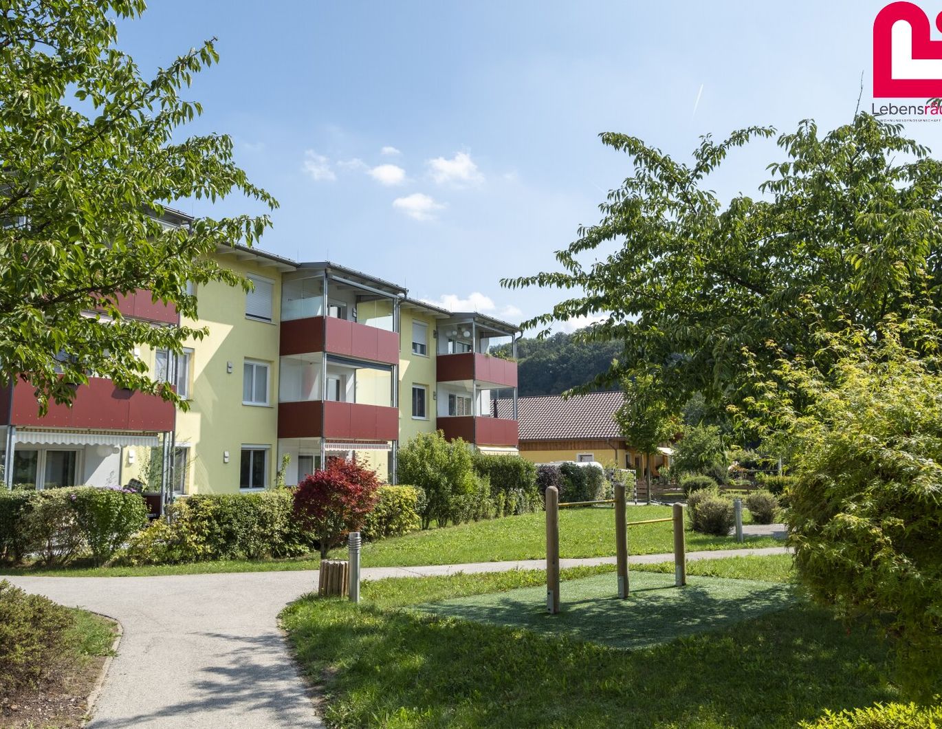 Tolle 3-Zimmer Wohnung in Schleißheim mit Loggia und TG-Abstellplatz