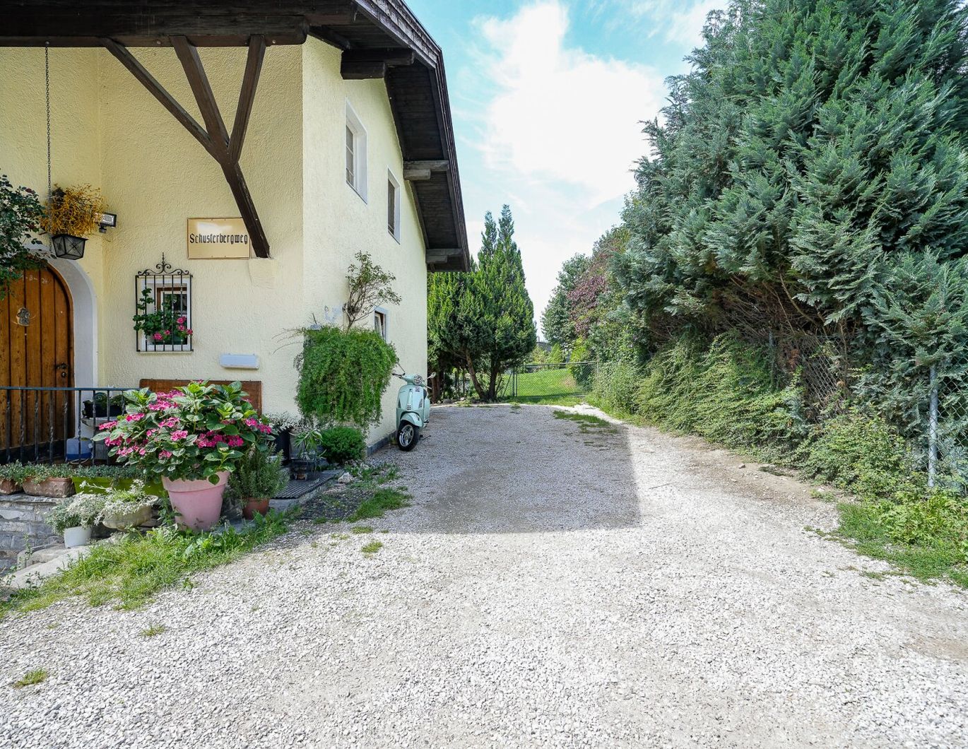EINZIGARTIGE GELEGENHEIT: EINFAMILIENHAUS ZUR SANIERUNG IN INNSBRUCKS TOP LAGE !