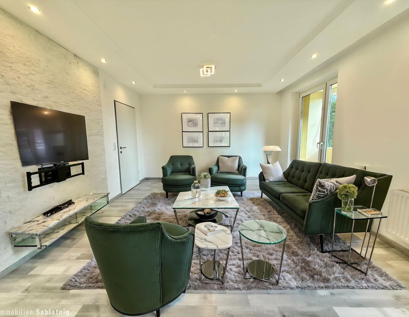 CHARMANT & HELL! 4-Zimmer-Wohnung mit Loggia & Garage in Krems!