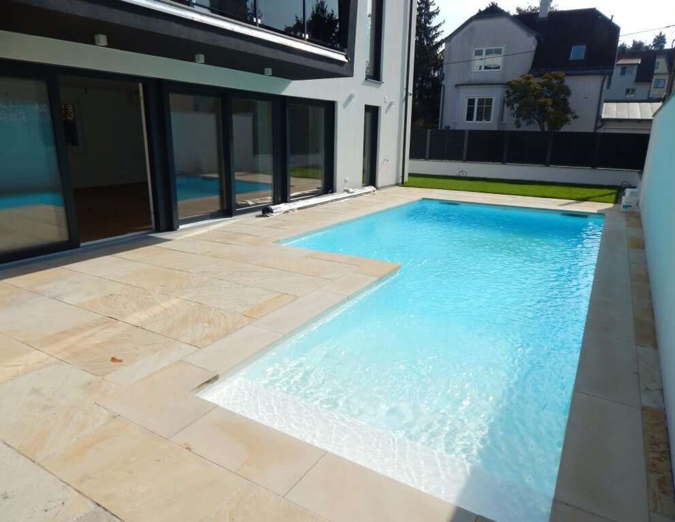 Traumhafte Villa mit Pool in exklusiver Lage von 1130 Wien