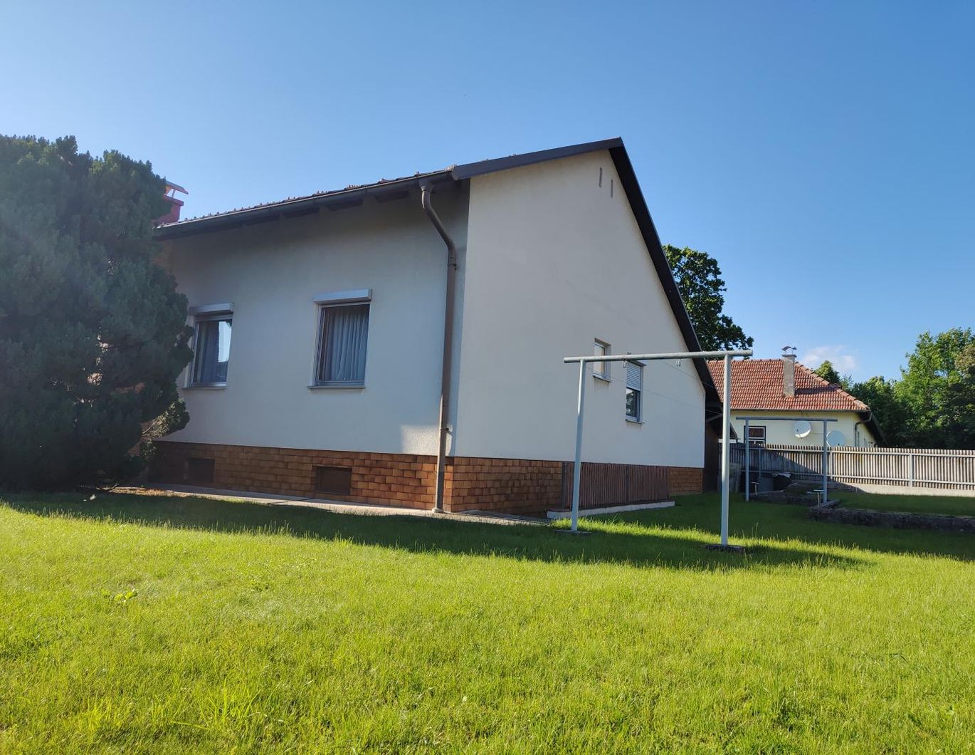 Preisänderung! Liebevoll gestaltetes Einfamilienhaus in ruhiger Siedlungslage