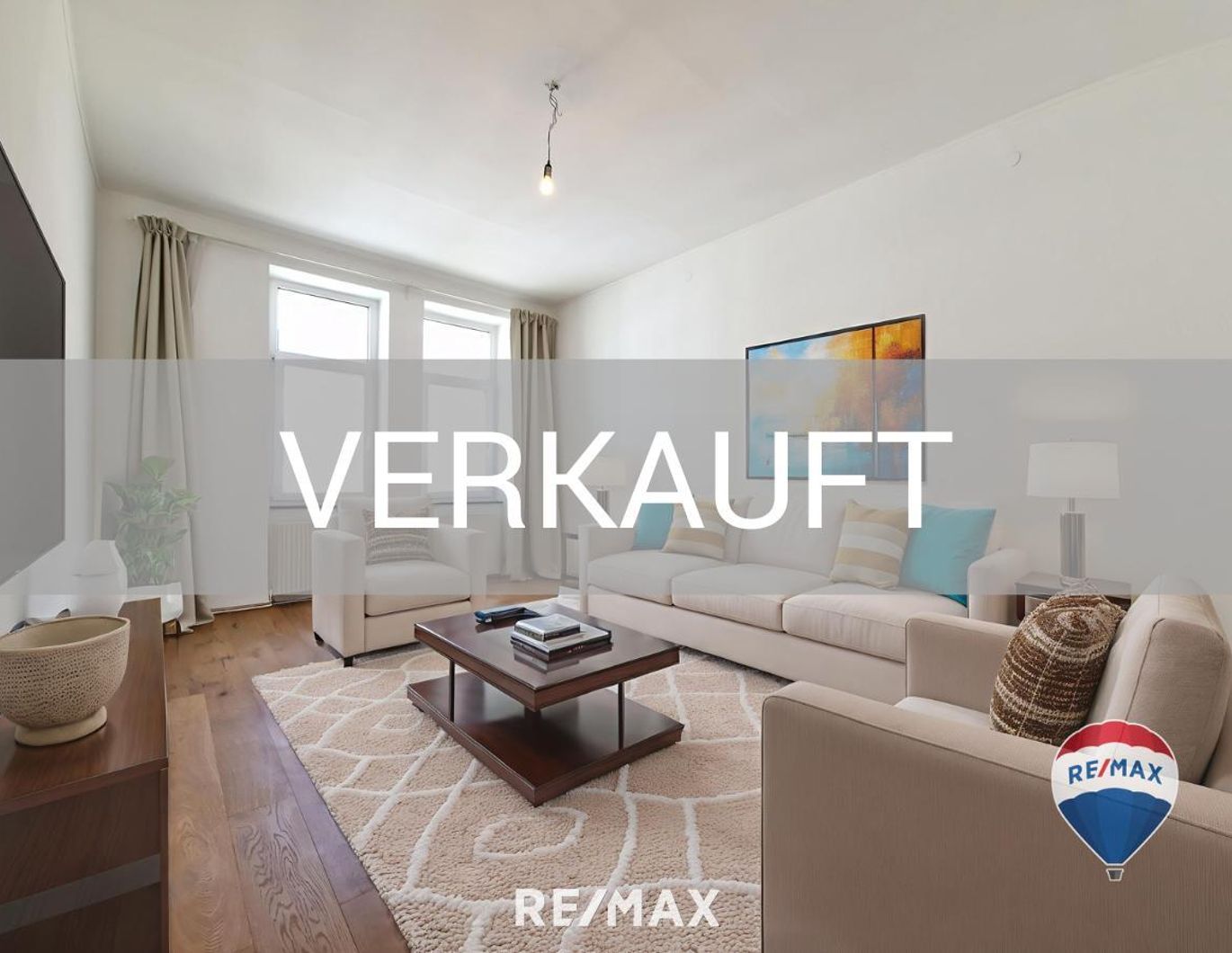 VERKAUFT! Lichtdurchflutete 3-Zimmer-Altbauwohnung im 3. Liftstock