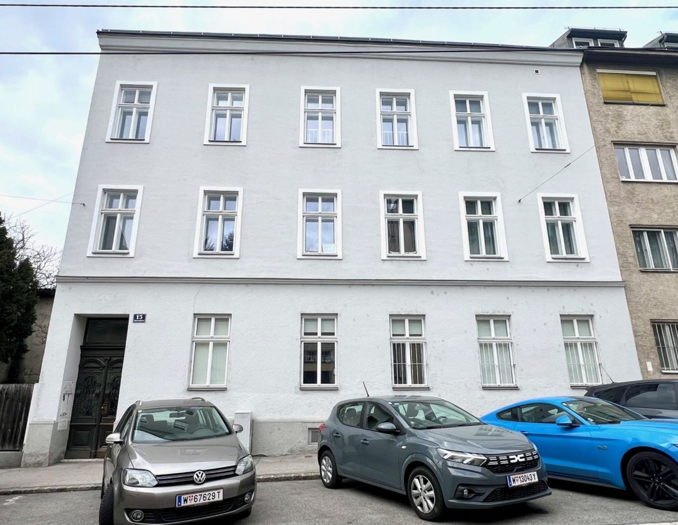 ++ NEU ++ SCHÖNE ZWEI Zimmer mit TERRASSE - Altbau