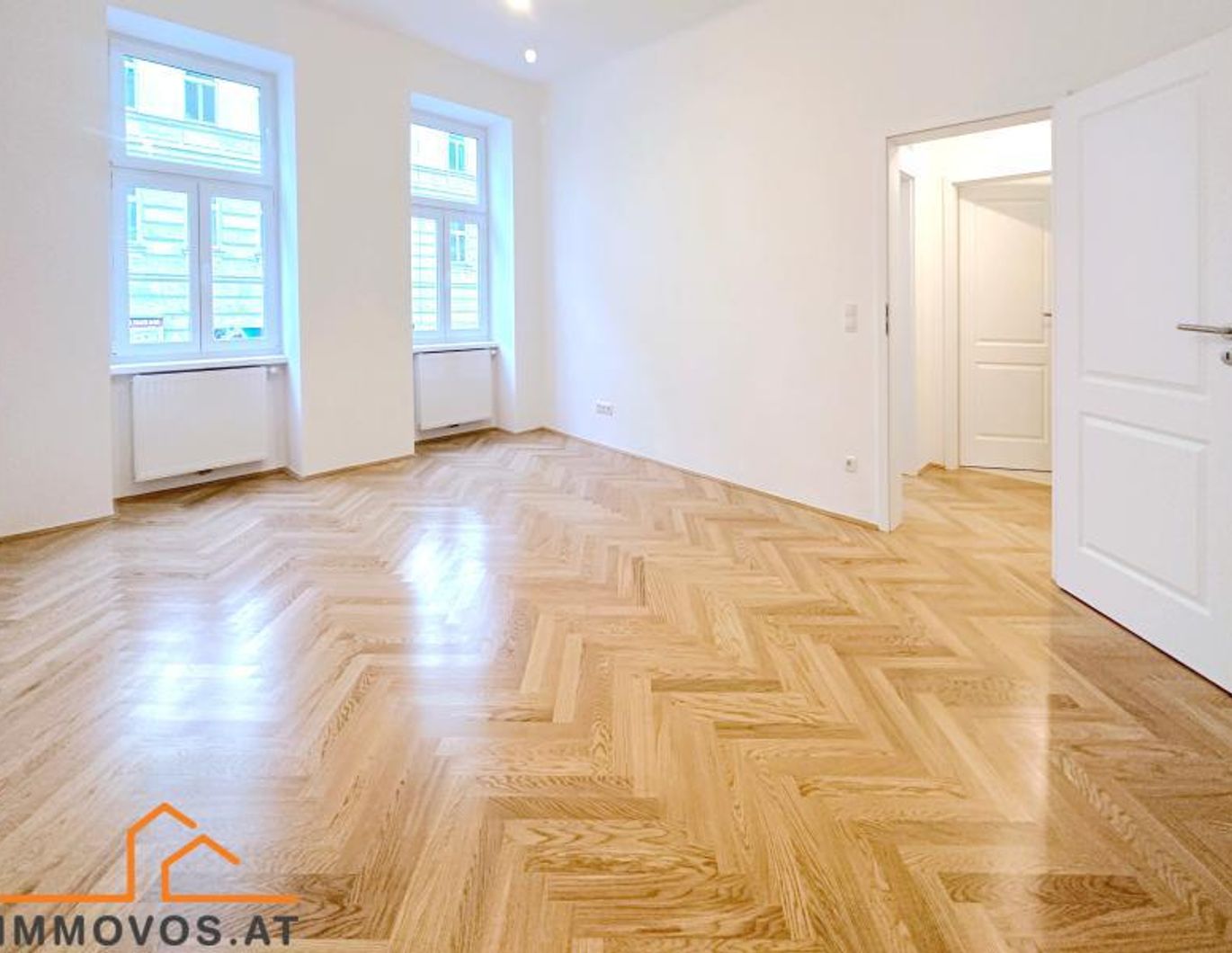 ALTBAUWOHNUNG sanierter ERSTBEZUG WG-tauglich