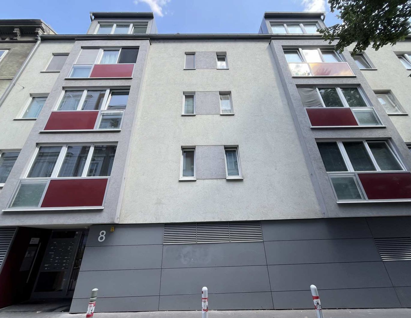 Großzügige 3-Zimmer-Wohnung mit Balkon im 6. Bezirk