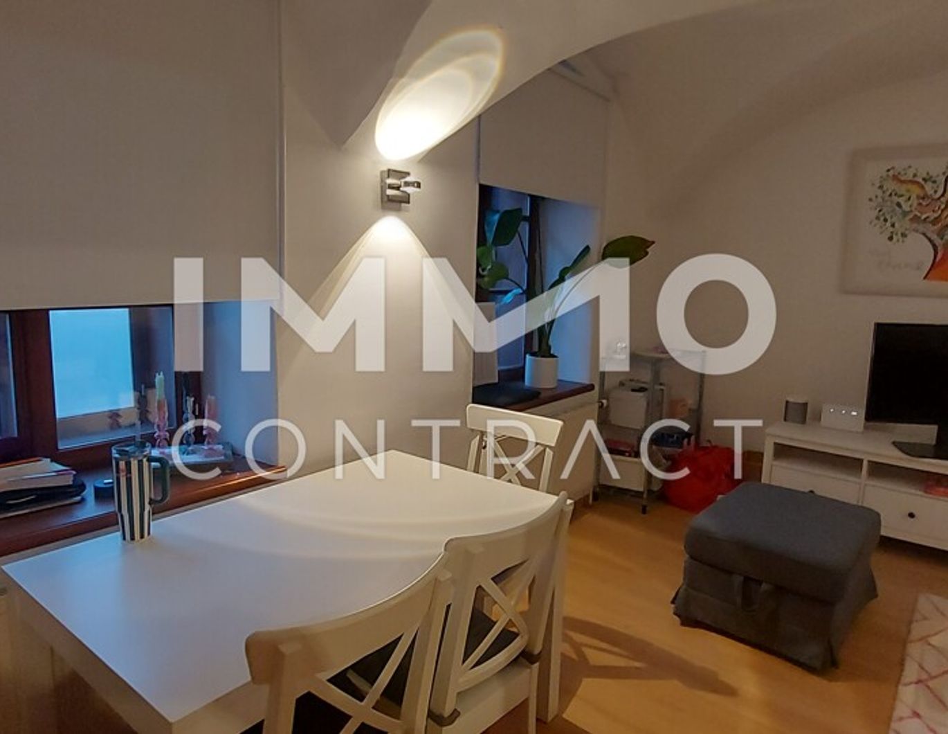 ZENTRUM -MIETWOHNUNG 50 METER VOM STEINERTOR ENTFERNT