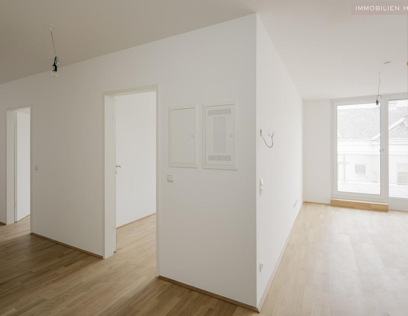 Ab Dezember 2025/ Alternative zu Wien/Wien Hauptbahnhof/ Stockerau in nur 40 Minuten., 3. OG mit Balkon