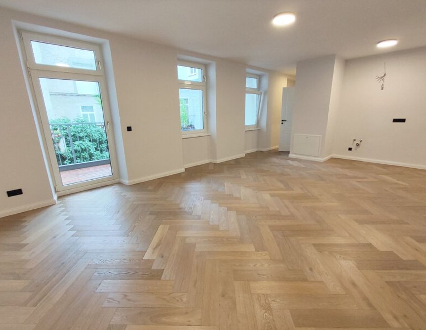 Krongasse! Altbau-Erstbezug mit Balkon in liebevoll saniertem Altbauhaus - Top11