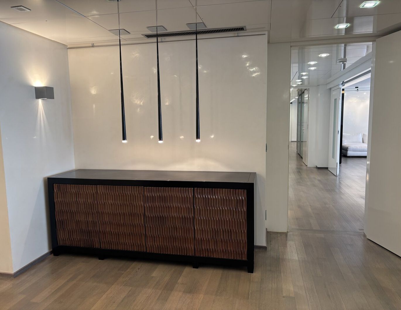 Moderne, helle Luxus-Wohnung in bester Lage!