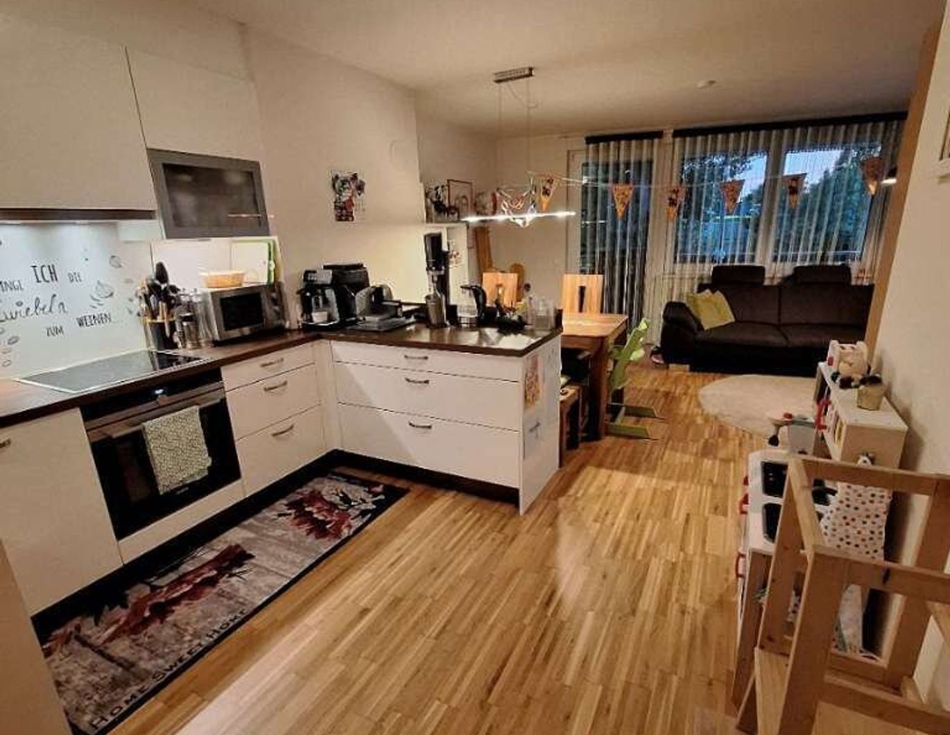 Sehr gepflegte Wohnung im 22.Bezirk mit großen Balkonen abzugeben