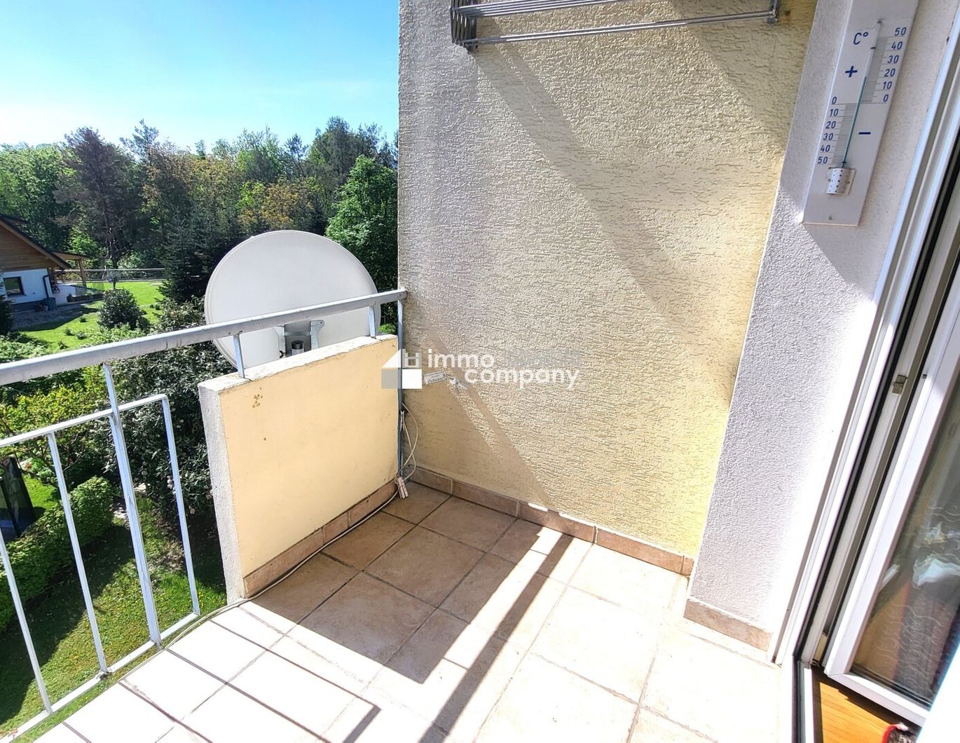 Vollmöblierte 2-Zimmer Wohnung mit Loggia und Aussicht in Laßnitzhöhe!