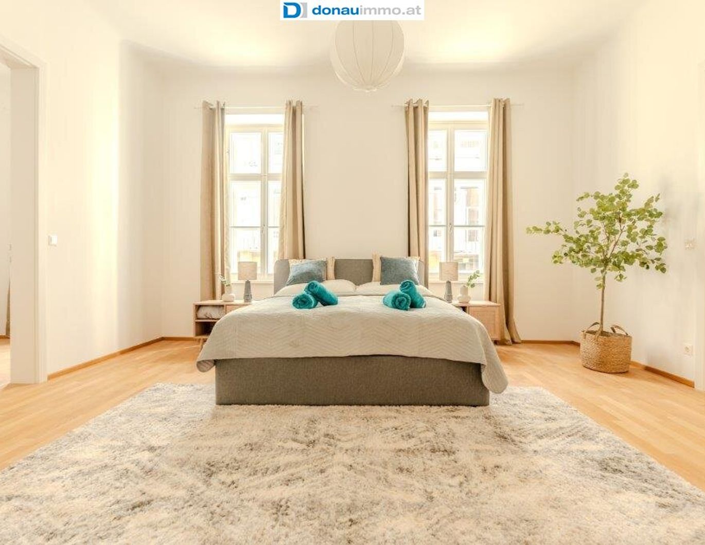 FÜR ANLEGER. Moderne 3-Zimmer-Traumwohnung in Krems nahe Fußgängerzone: 87m², 3 Zimmer, vollrenoviert AB Top 2