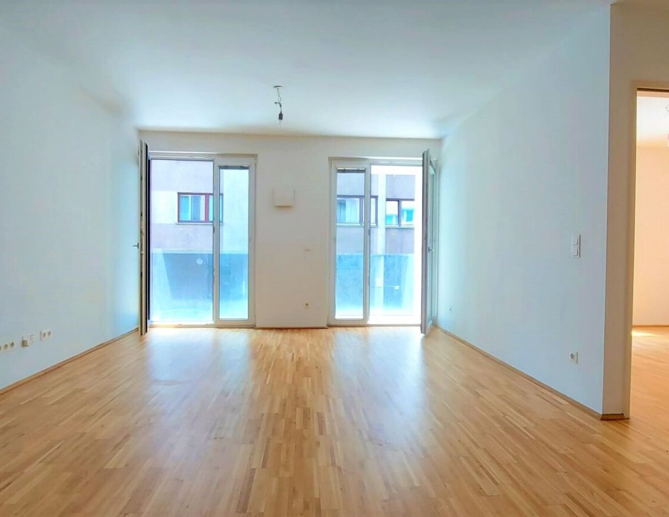 2-Zimmer Neubauhit mit Loggia Nähe Reumannplatz