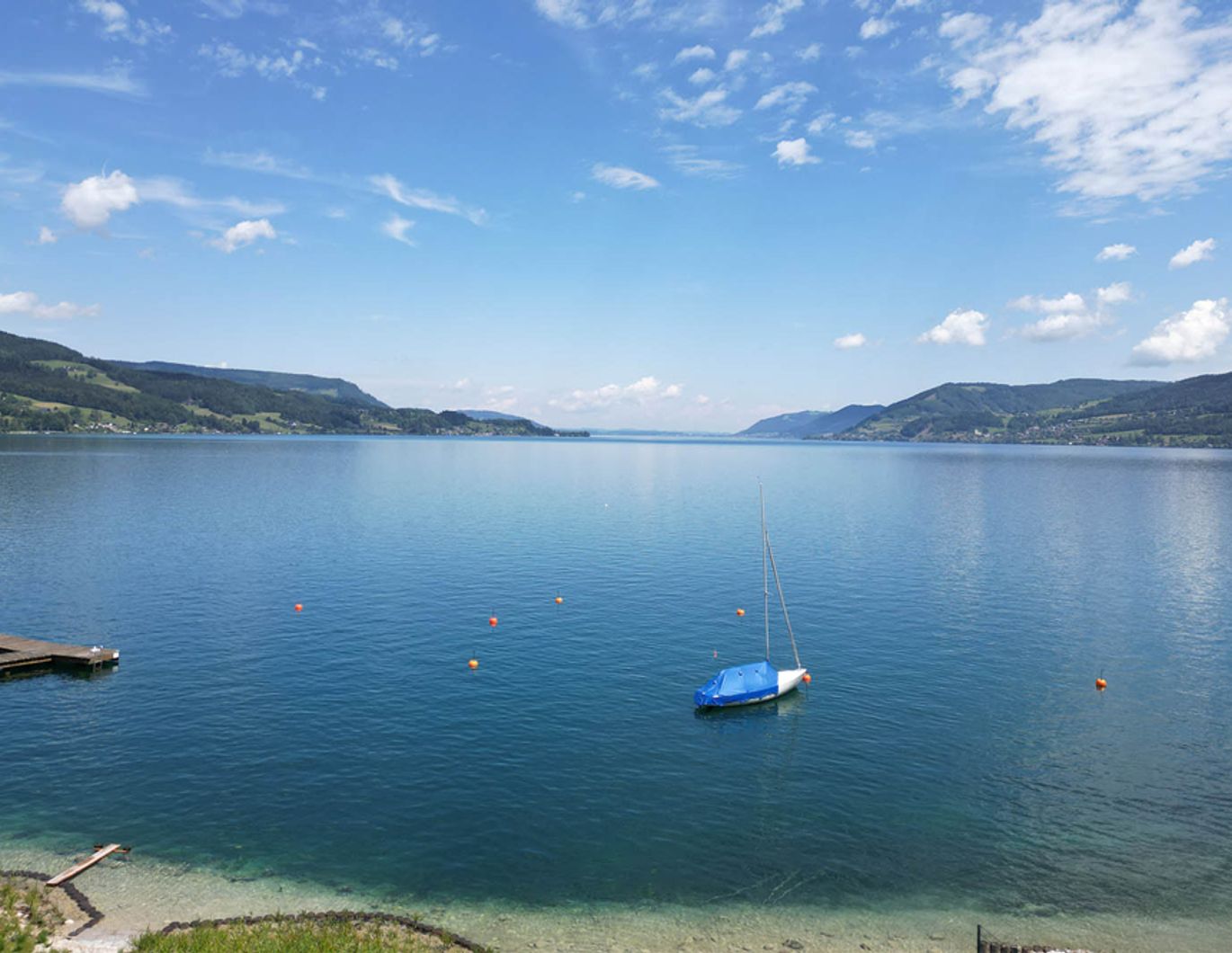 Se(e)hnsucht nach dem Attersee?  4-Zimmer Wohnung mit Seezugang und Liegewiese
