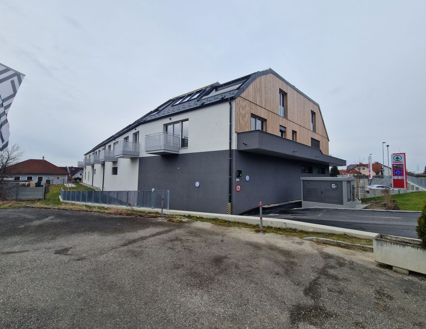 TOLLE BALKONWOHNUNG MIT MORGENSONNE - PROVISIONSFREI