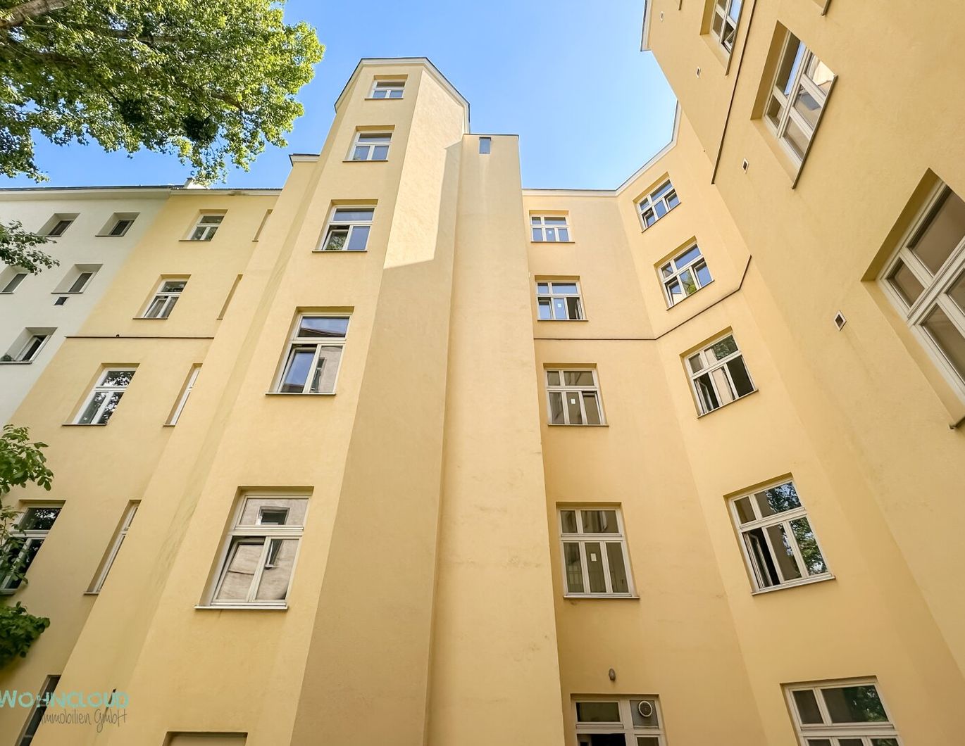 PENTZLIG GUT - ALTBAUCHARME MIT SPIELRAUM UND BALKON IN AUSSICHT