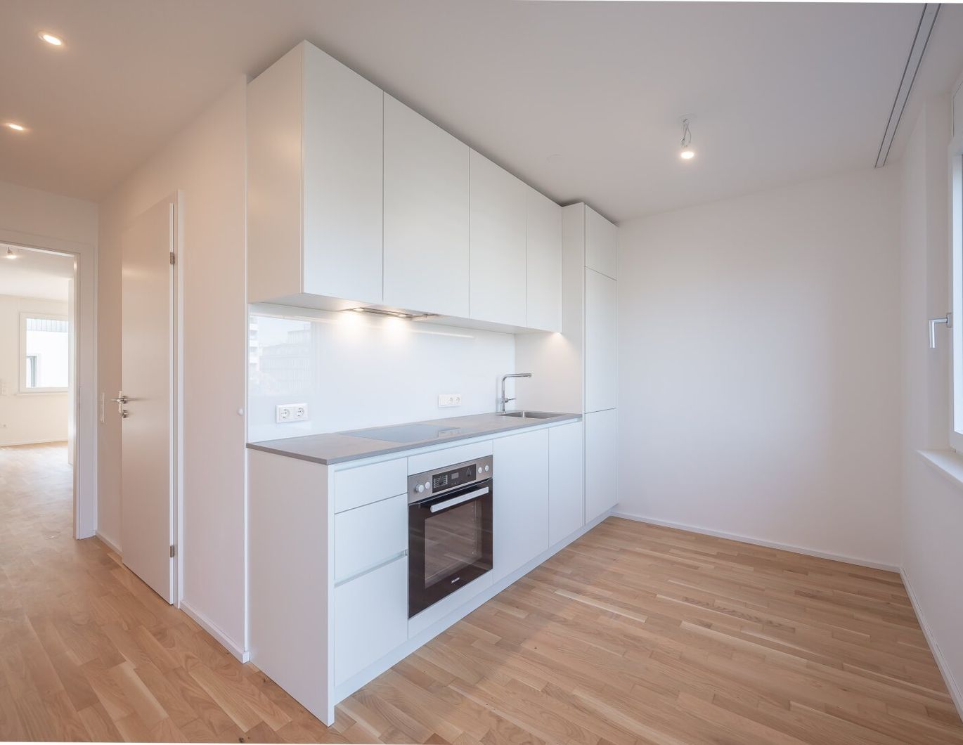 ASG IV-Qualitatives Wohnen in urbaner Lage: hochwertiger 1-Zimmer ERSTBEZUG mit Balkon! Provisionsfrei