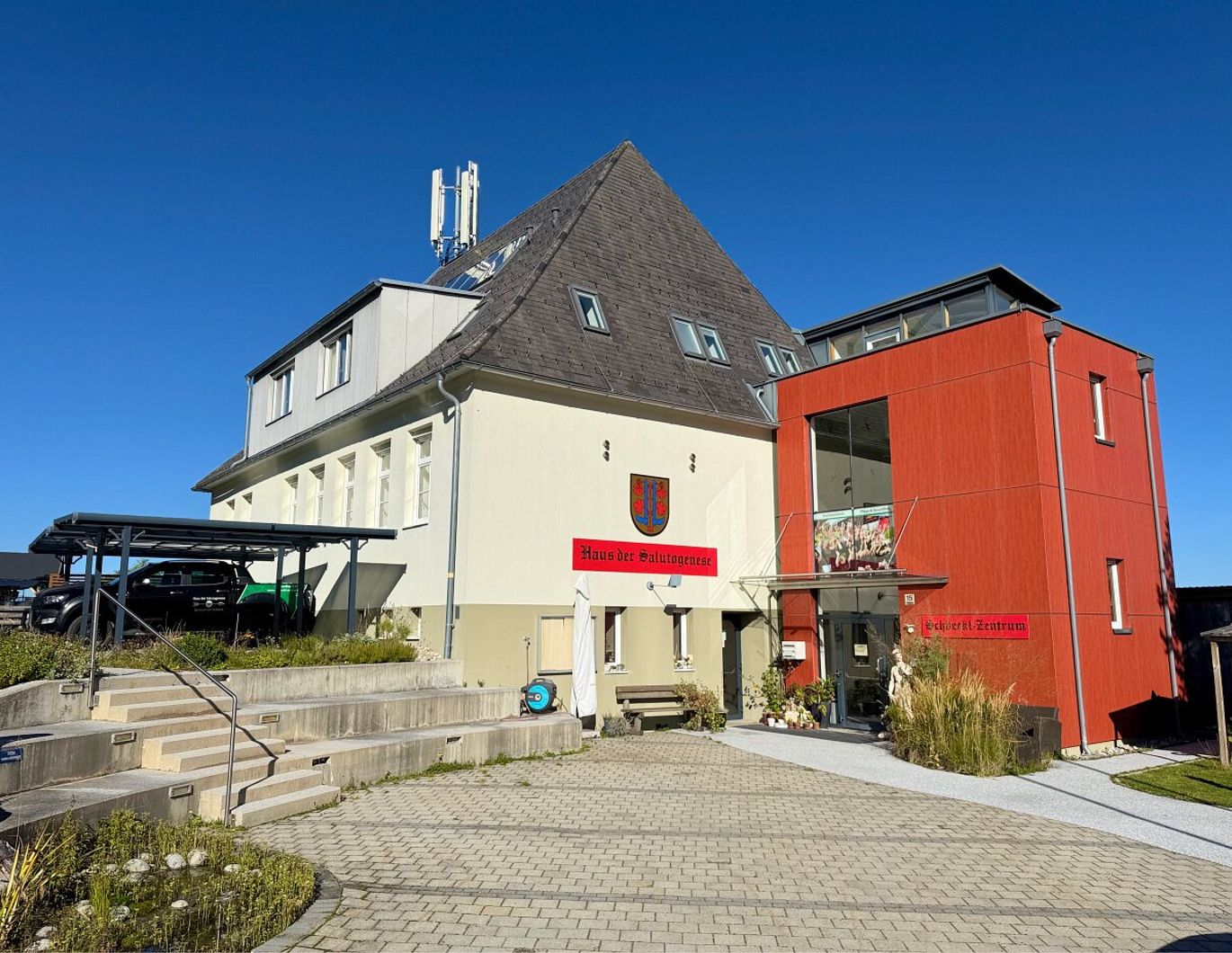 MEHRFAMILIENHAUS - Für Wohnen und/oder Gewerbe - Nähe Passail mit Panoramablick