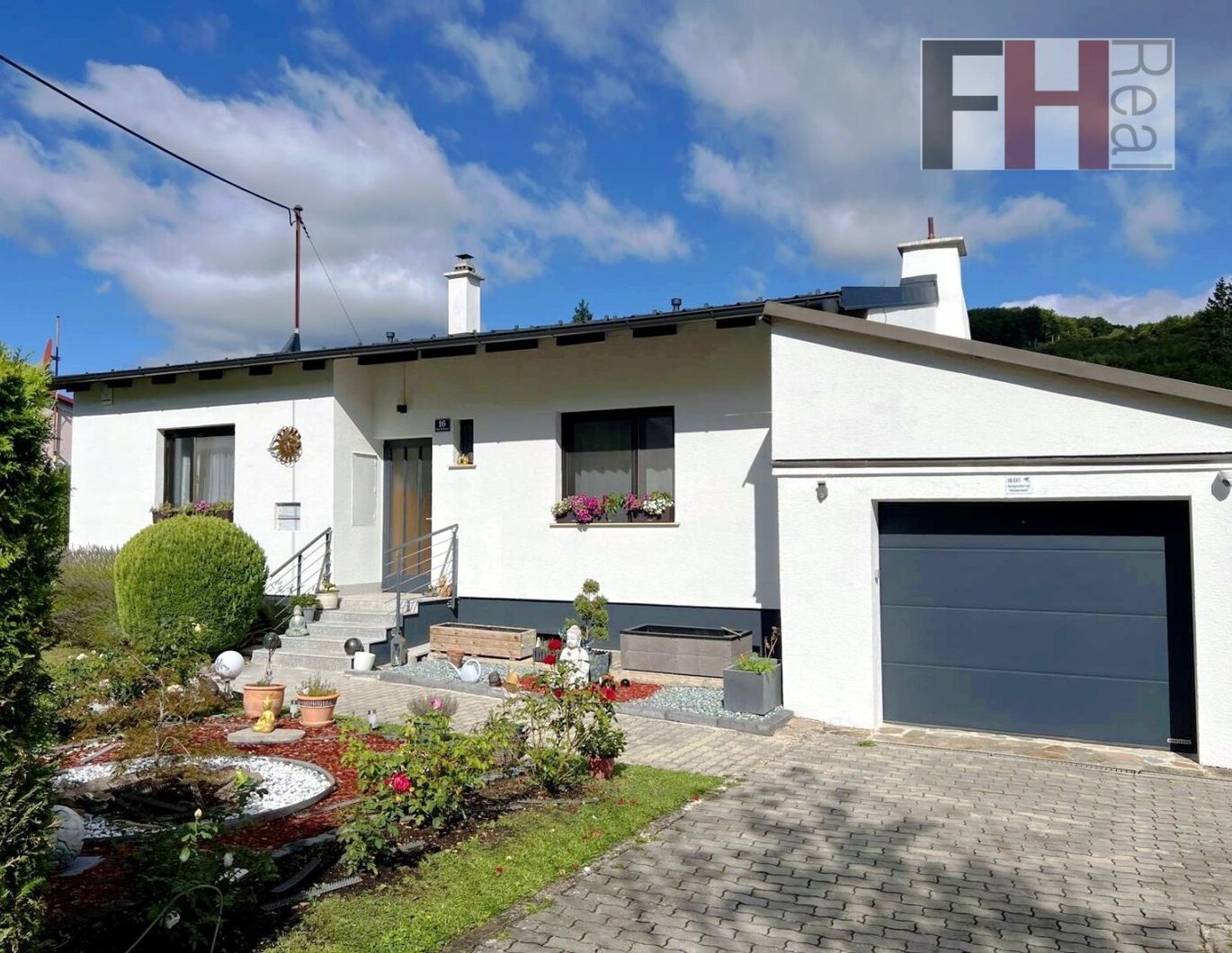 Gepflegter Bungalow in Purkersdorf, Grundstück 990m2, schöner Garten!