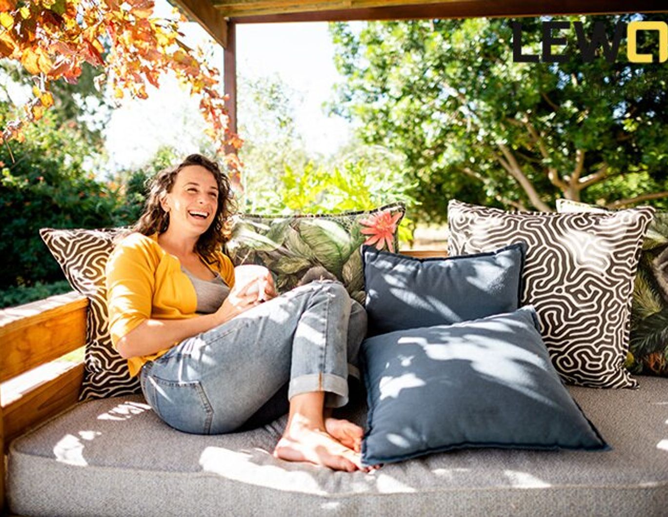 Moderne Gartenwohnung in Rufling- 54m² Wohnfläche, 2 Zimmer, 2 Stellplätze - ideal für Naturliebhaber!