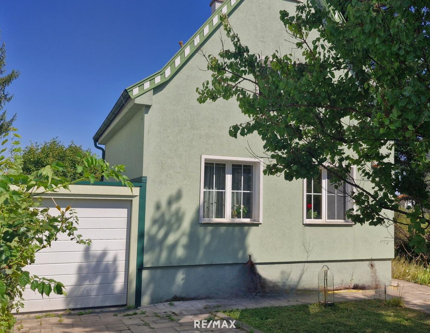 FAST AM GIPFEL .... vom Rosenhügel