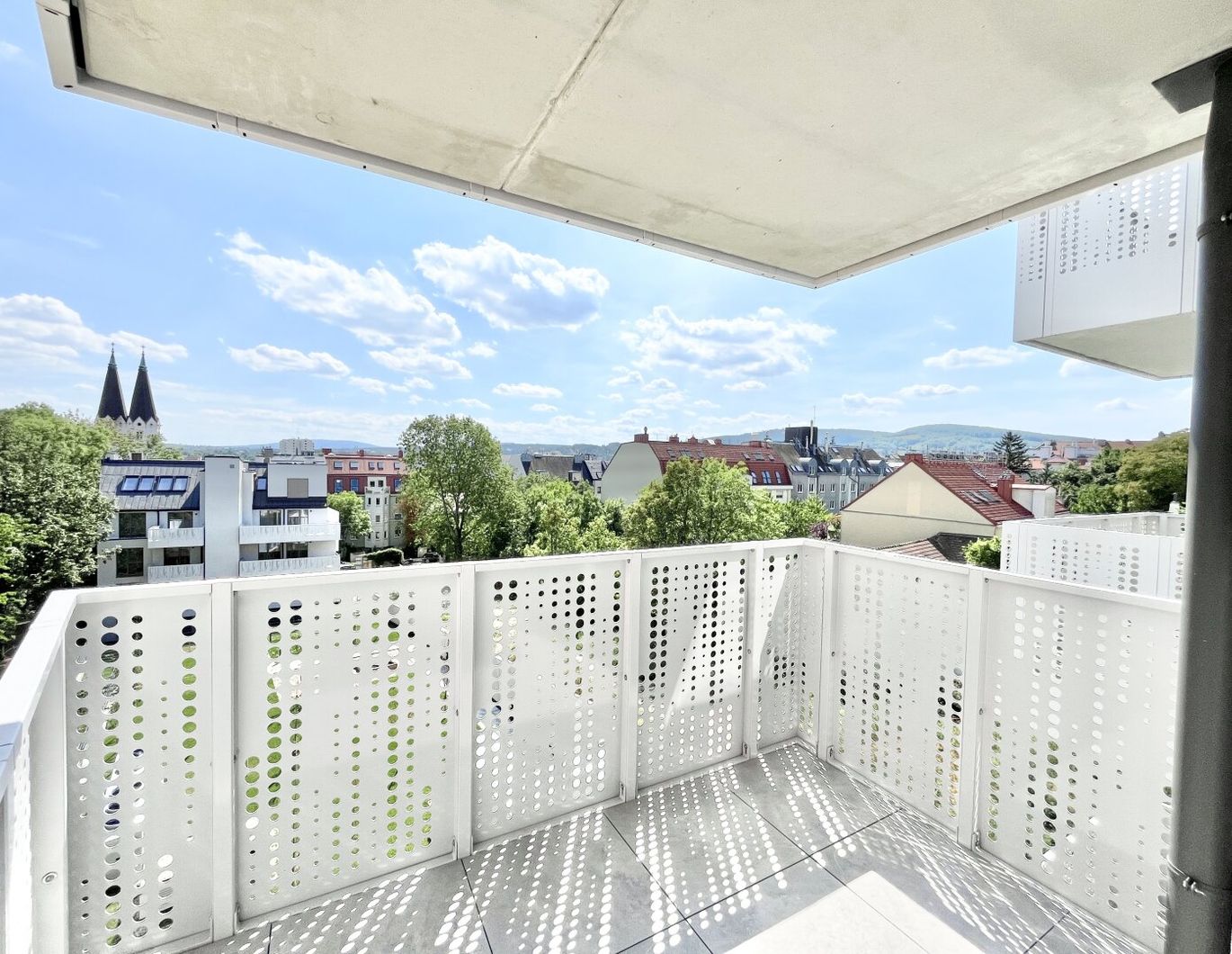 PREISREDUKTION! GRÜNOASE MIT 35 MODERNEN ERSTBEZÜGEN + TIEFGARAGE IN 1140 WIEN