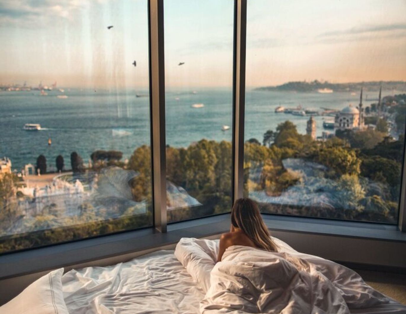 Traum-Penthouse mit Meerblick und Pool auf der Dachterrasse