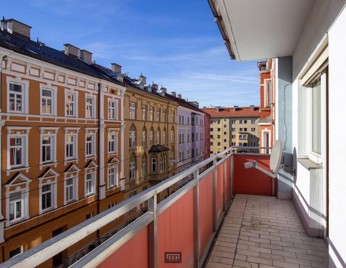 226 Immobilien | INNSBRUCK-WILTEN: 130 m² Wohnfläche | 5-Zimmer + Küche | 2 Balkone (südseitig und in den Innenhof) | 3. OG | Personenlift