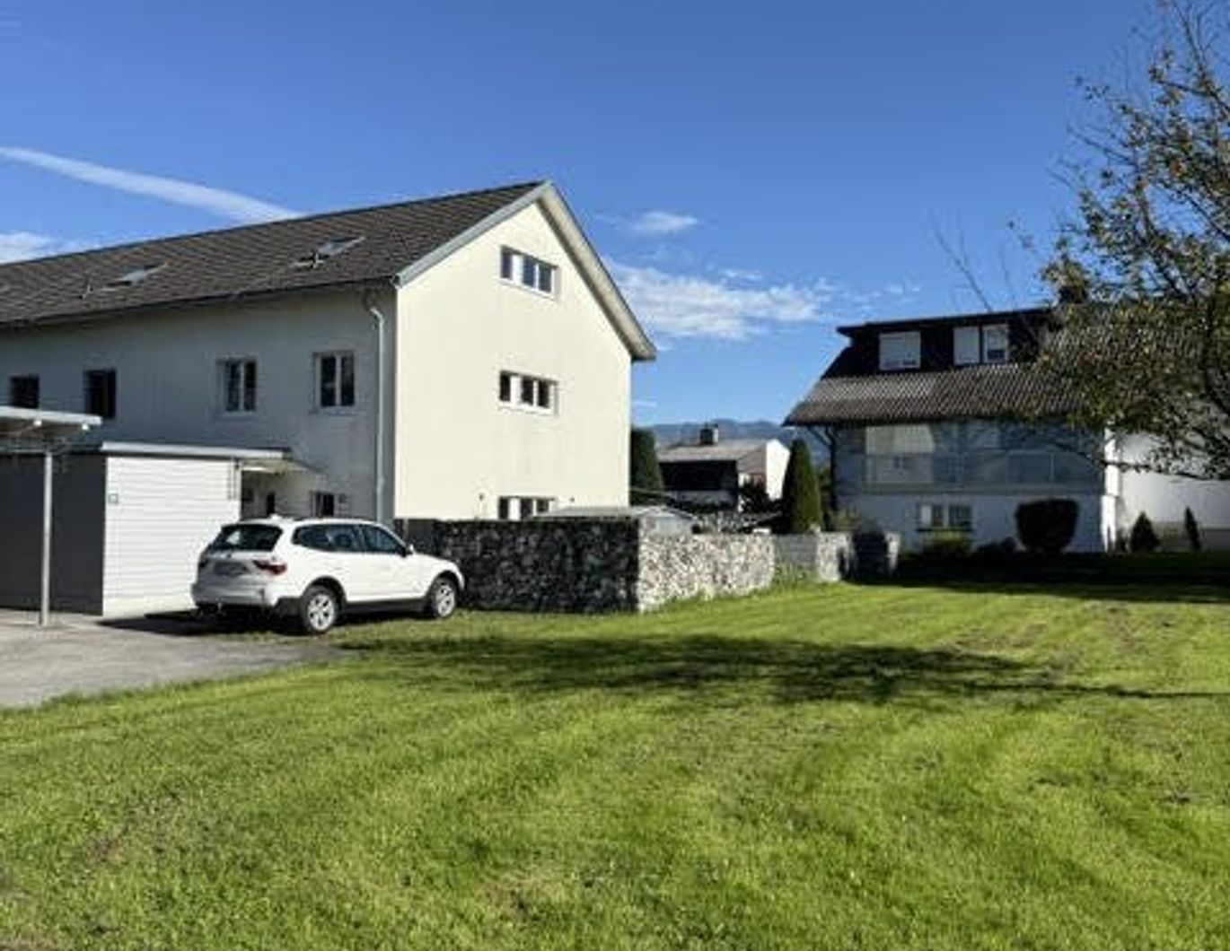 Traumhaftes Eck-Reihenhaus in Lustenau: mit 126 m2 Garten, Balkon und modernem Komfort!