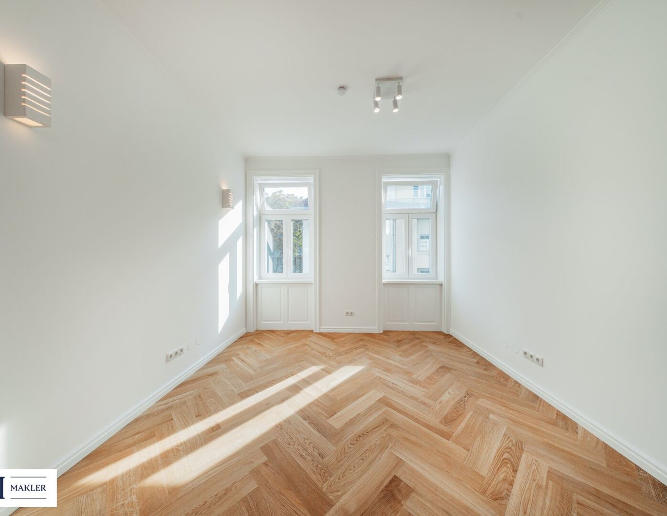 Luxuriöse Altbau-Residenz: Modernes Wohngefühl im historischen Ambiente