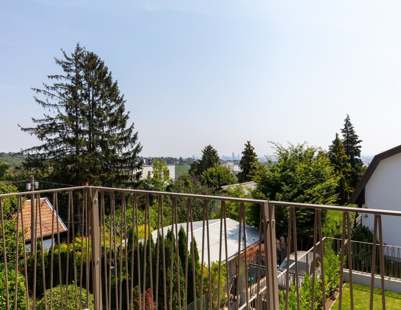Wohnen am Heuberg: Erstbezug mit toller Raumaufteilung und großzügigem Balkon