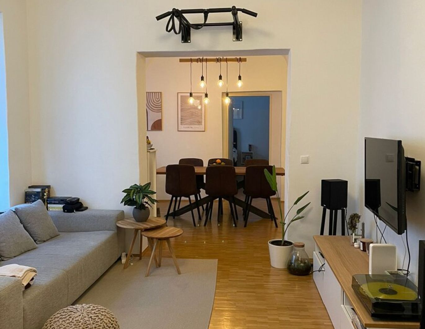 Geräumige 2,5 -Zimmer-Wohnung in Innenstadtlage mit unbefristetem Mietvertrag!