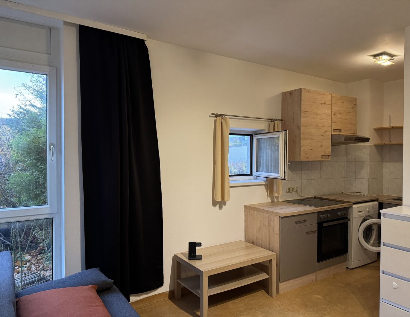 Gemütliche Garçonnière mit Eigengarten in 4050 Traun - Ihr neues Zuhause wartet auf Sie!