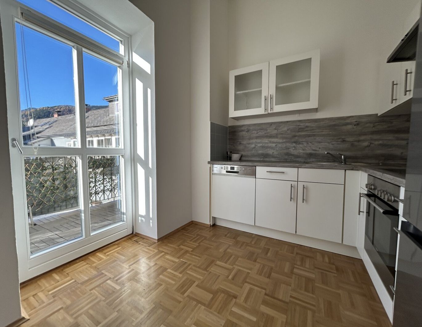 Eigentumswohnung mit westseitigem Balkon und Garage