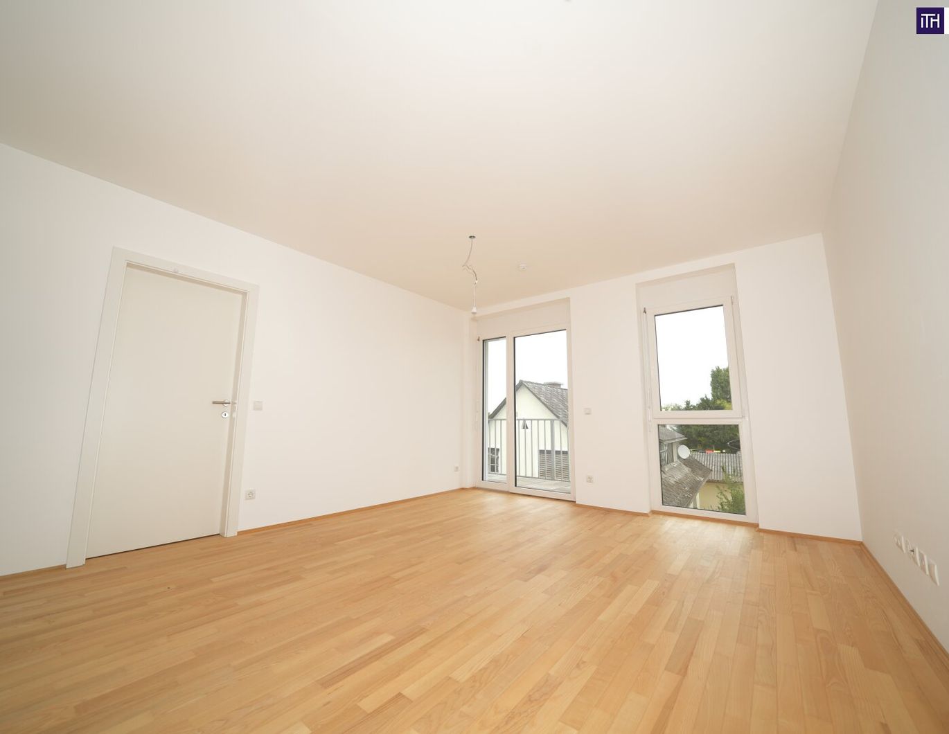 EXTRAKLASSE! ERSTBEZUG - LUXUS IN FELDKIRCHEN BEI GRAZ! Diese traumhafte Neubau-Wohnung mit Tiefgaragenplatz wartet auf Sie - JETZT BESICHTIGUNG VEREINBAREN!