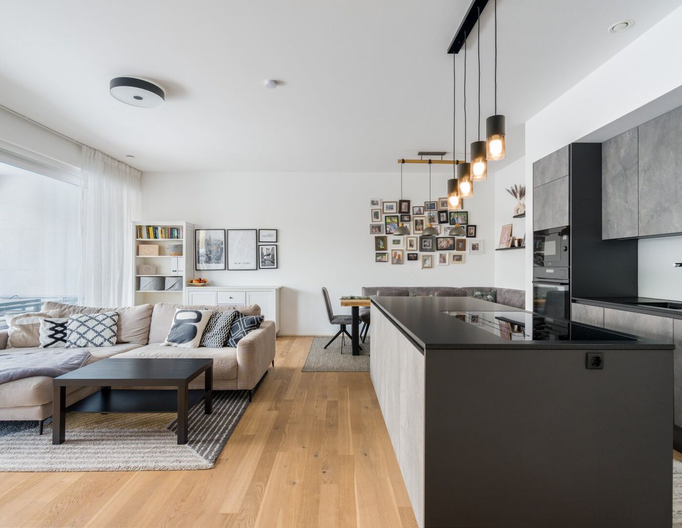 ***Lichtdurchflutete Gartenwohnung*** - Barrierefrei, großzügig und naturnah