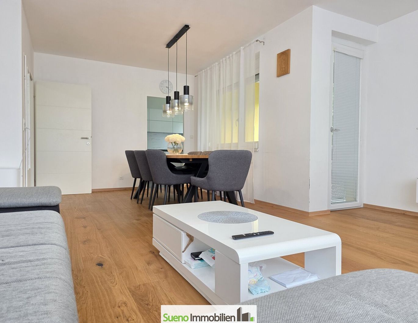 TOP moderne großzügige Wohnung mit Loggia und Garage in Kirchdorf an der Krems