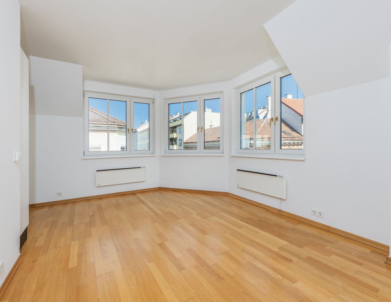 Helle 2-Zimmer-Wohnung im Herzen von Hernals