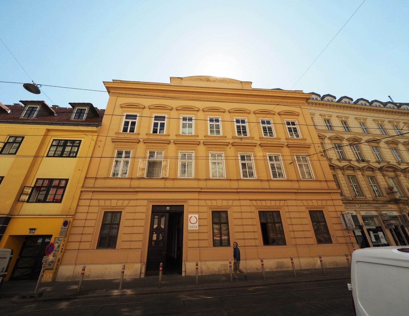 LERCHENFELDER STRASSE | loftartige 2-Zimmer-Küche-Dachgeschoßwohnung mit Terrasse | 3.OG OHNE LIFT !!!