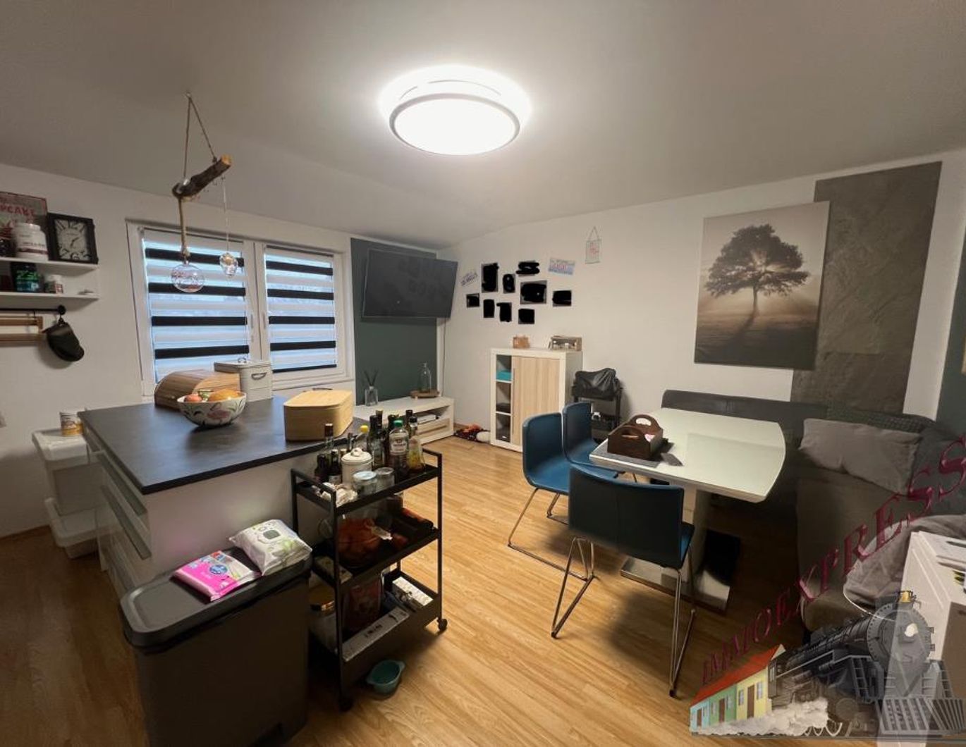 Arbeiterquatier - sehr große 3 Zimmerwohnung mit 100 m² und unbefristeten Hauptmietvertrag - Arbeiterwohnung