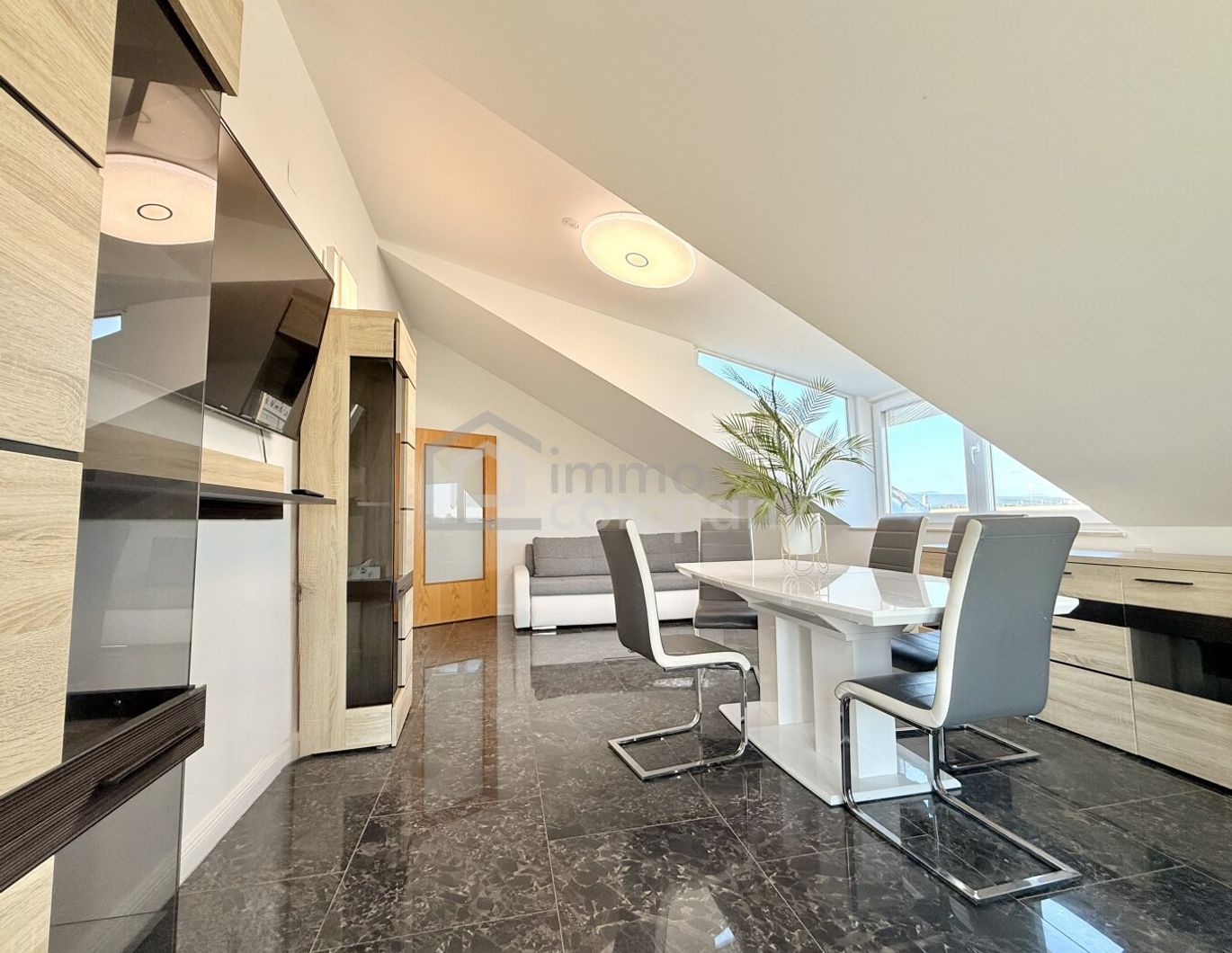 Traumhaftes Penthouse mit einzigartiger Aussicht in Wiener Neustadt