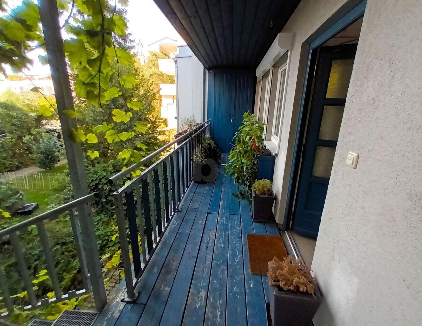 MIT LOGGIA UND GARTEN - IDEAL FÜR SINGLE ODER PAAR