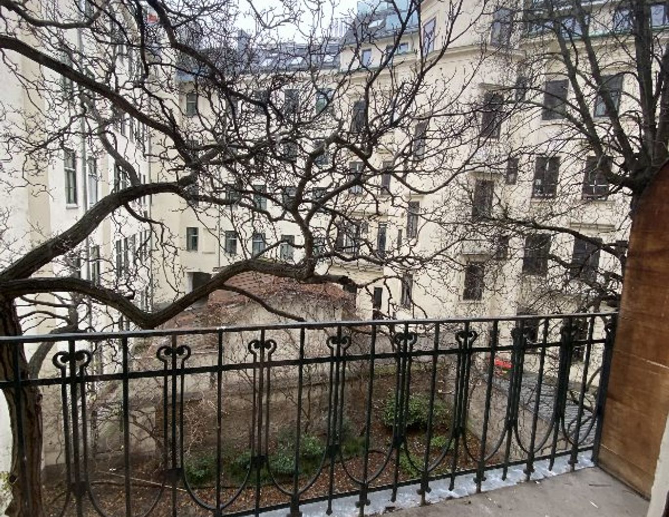 2 Zimmer Balkonwohnung in der Praterstraße Nähe U1 Nestroyplatz