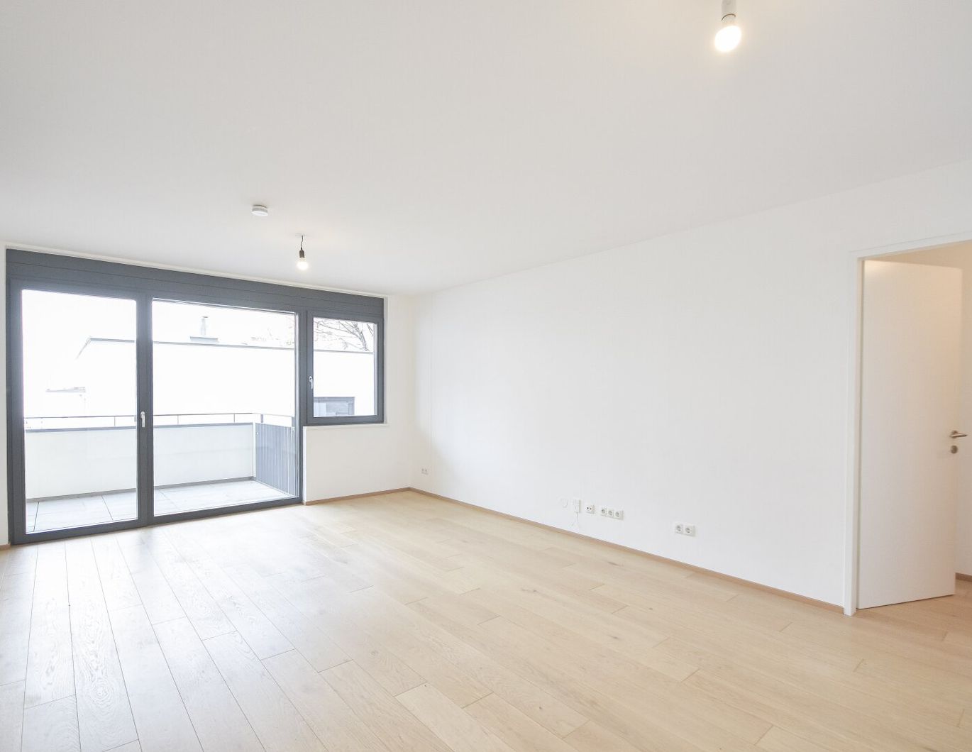 Hofruhelage: Schöne 3-Zimmer-Wohnung mit Balkon nahe der U-Bahn Alser Straße