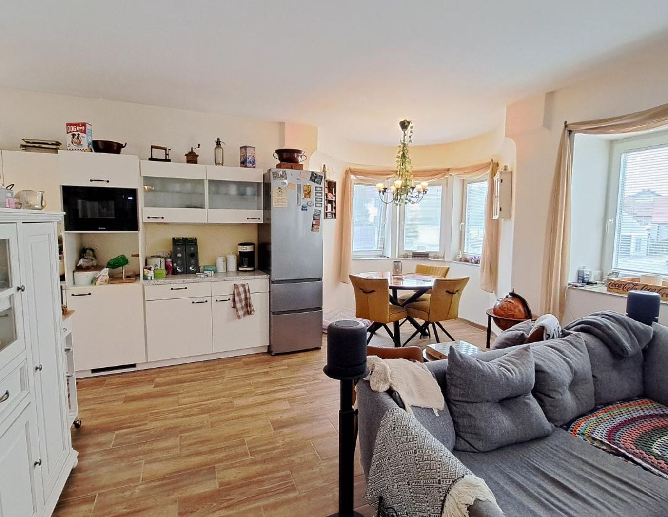 Provisionsfrei! Schöne Altbauwohnung mit Ambiente und historischem Flair!