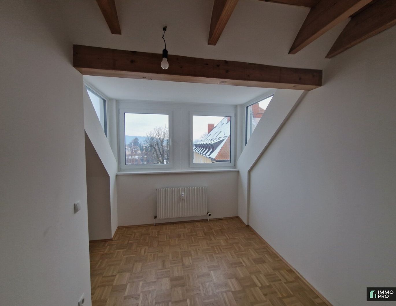 Generalsanierte, moderne 2-Zimmer-Galeriewohnung inkl. Parkplatz - in Wildon! Die Sanierungsarbeiten sind noch nicht abgeschlossen!